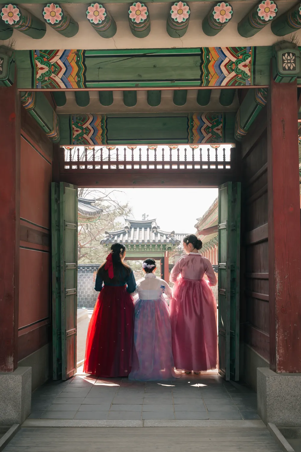 Changgyeonggung — hanbok photography by Aurea Studio